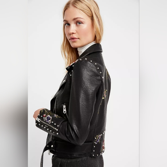 Embroidered Floral Moto Jacket - Picture 2 of 6